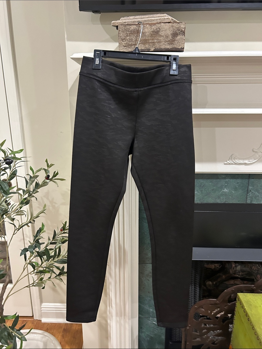 Anna & Ava Black Kids Leggings